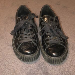 Black platform puma sneakers